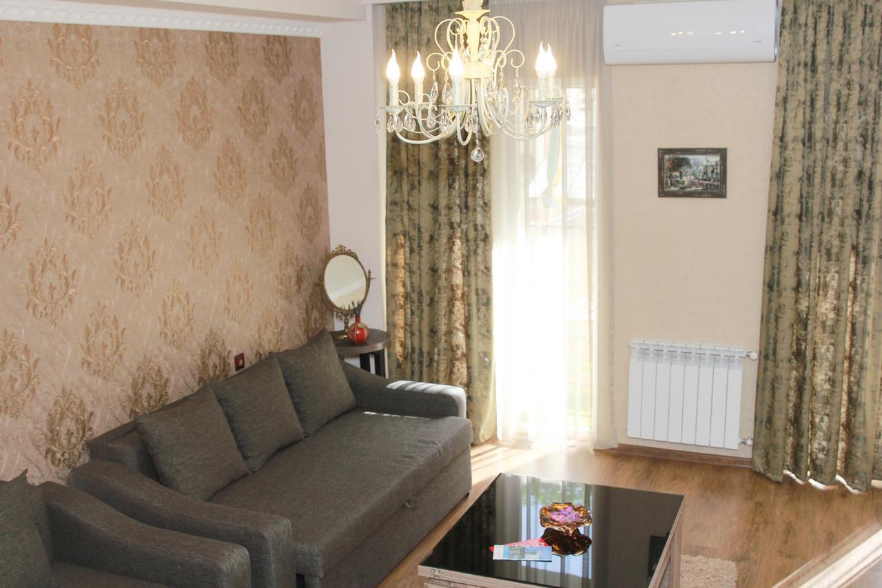 Salounique Lux Apartment Tbiliszi Kültér fotó